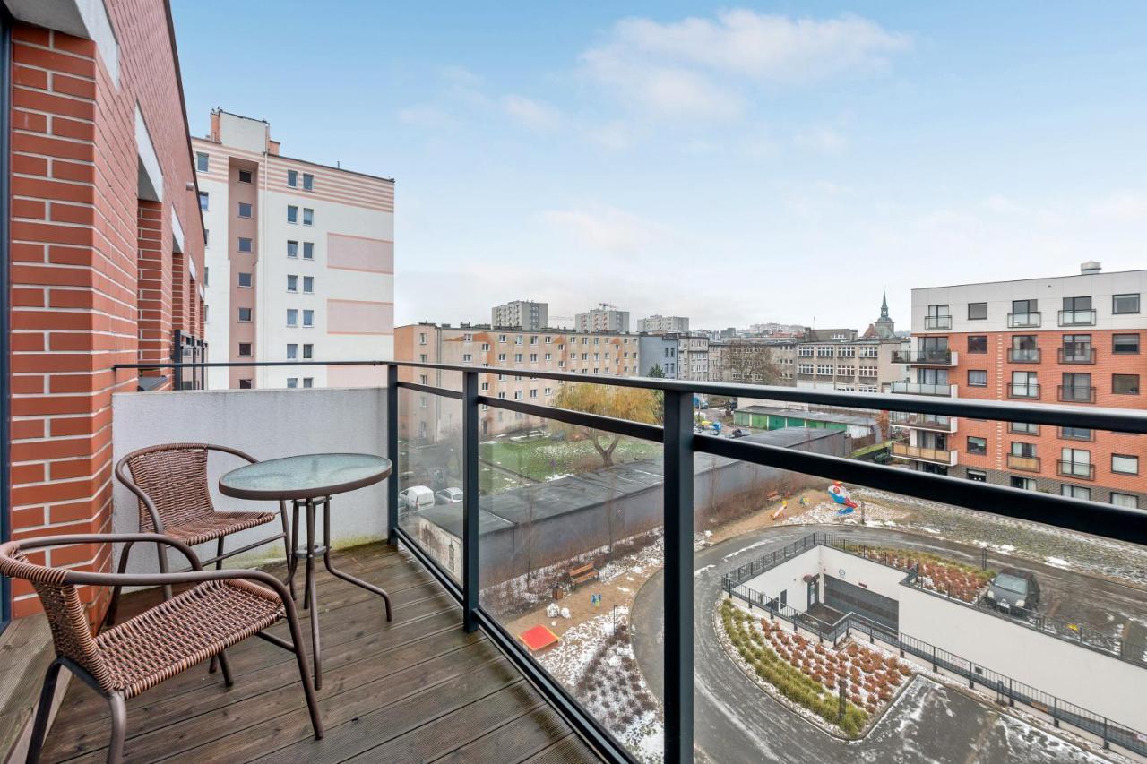 City Center Nowa Grobla Apartments & Parking By Downtown Apartments Гданськ Екстер'єр фото